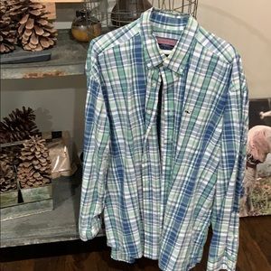 Vineyard Vines button down